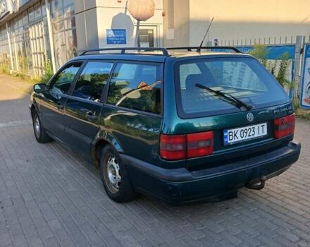 Зелений Фольксваген Пассат, об'ємом двигуна 1.9 л та пробігом 320 тис. км за 2200 $, фото 8 на Automoto.ua