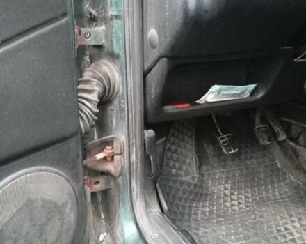 Зелений Фольксваген Пассат, об'ємом двигуна 2 л та пробігом 420 тис. км за 2350 $, фото 10 на Automoto.ua