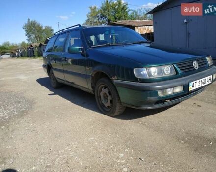 Зеленый Фольксваген Пассат, объемом двигателя 1.6 л и пробегом 450 тыс. км за 1599 $, фото 2 на Automoto.ua