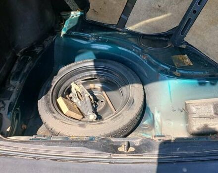 Зелений Фольксваген Пассат, об'ємом двигуна 1.9 л та пробігом 320 тис. км за 2200 $, фото 4 на Automoto.ua