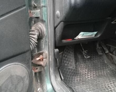 Зеленый Фольксваген Пассат, объемом двигателя 2 л и пробегом 420 тыс. км за 2350 $, фото 12 на Automoto.ua