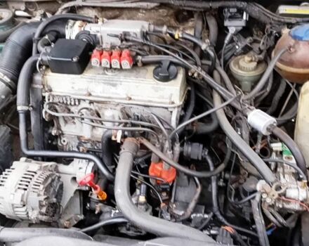 Зеленый Фольксваген Пассат, объемом двигателя 2 л и пробегом 420 тыс. км за 2350 $, фото 4 на Automoto.ua