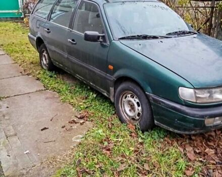 Зелений Фольксваген Пассат, об'ємом двигуна 2 л та пробігом 420 тис. км за 2350 $, фото 11 на Automoto.ua