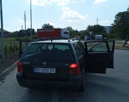 Зеленый Фольксваген Пассат, объемом двигателя 1.9 л и пробегом 300 тыс. км за 3000 $, фото 7 на Automoto.ua