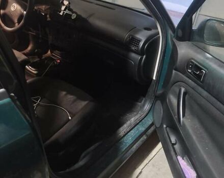 Зеленый Фольксваген Пассат, объемом двигателя 1.9 л и пробегом 440 тыс. км за 2000 $, фото 5 на Automoto.ua