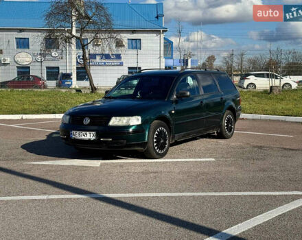 Фольксваген Пассат 1998 в Житомире на Automoto.ua Зеленый Фольксваген Пассат, объемом двигателя 1.9 л и пробегом 300 тыс. км за 2800 $, фото 1 на Automoto.ua