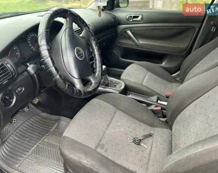 Зеленый Фольксваген Пассат, объемом двигателя 1.6 л и пробегом 320 тыс. км за 3000 $, фото 8 на Automoto.ua