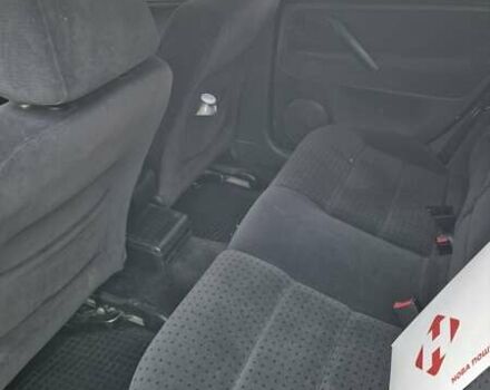 Зеленый Фольксваген Пассат, объемом двигателя 1.8 л и пробегом 250 тыс. км за 4200 $, фото 18 на Automoto.ua