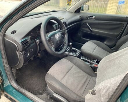 Зелений Фольксваген Пассат, об'ємом двигуна 1.9 л та пробігом 220 тис. км за 2250 $, фото 8 на Automoto.ua