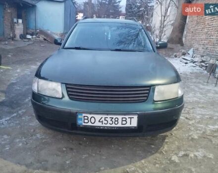 Зеленый Фольксваген Пассат, объемом двигателя 1.78 л и пробегом 275 тыс. км за 2850 $, фото 9 на Automoto.ua