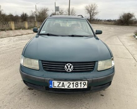 Зелений Фольксваген Пассат, об'ємом двигуна 1.9 л та пробігом 220 тис. км за 2250 $, фото 13 на Automoto.ua