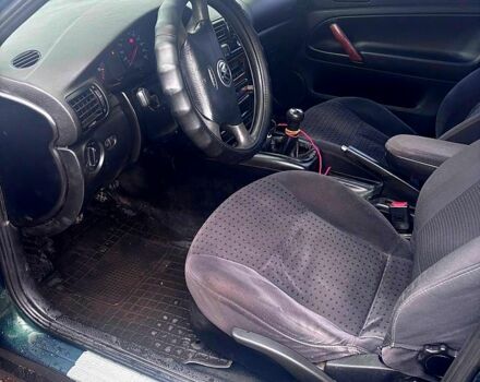 Зеленый Фольксваген Пассат, объемом двигателя 1.9 л и пробегом 302 тыс. км за 3650 $, фото 12 на Automoto.ua