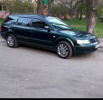 Зеленый Фольксваген Пассат, объемом двигателя 1.8 л и пробегом 250 тыс. км за 4200 $, фото 15 на Automoto.ua