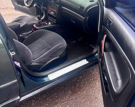 Зеленый Фольксваген Пассат, объемом двигателя 1.9 л и пробегом 302 тыс. км за 3650 $, фото 10 на Automoto.ua