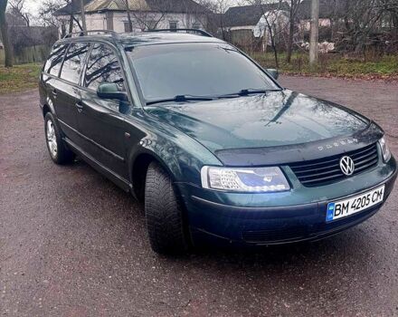 Зеленый Фольксваген Пассат, объемом двигателя 1.9 л и пробегом 302 тыс. км за 3650 $, фото 4 на Automoto.ua