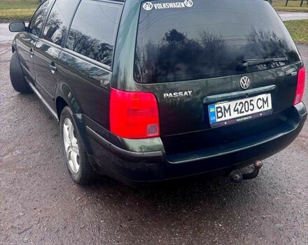 Зеленый Фольксваген Пассат, объемом двигателя 1.9 л и пробегом 302 тыс. км за 3650 $, фото 1 на Automoto.ua