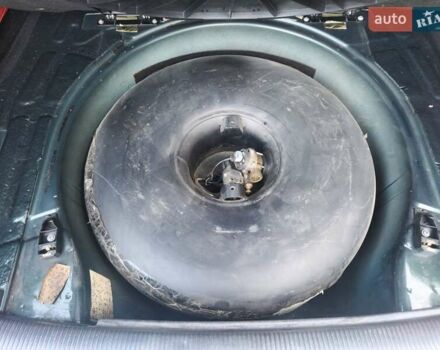 Зеленый Фольксваген Пассат, объемом двигателя 2.8 л и пробегом 305 тыс. км за 5200 $, фото 15 на Automoto.ua