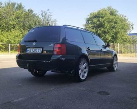 Зеленый Фольксваген Пассат, объемом двигателя 2.8 л и пробегом 305 тыс. км за 5200 $, фото 1 на Automoto.ua