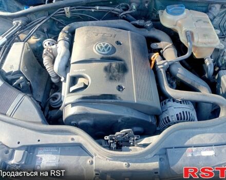 Зелений Фольксваген Пассат, об'ємом двигуна 1.9 л та пробігом 295 тис. км за 3000 $, фото 2 на Automoto.ua