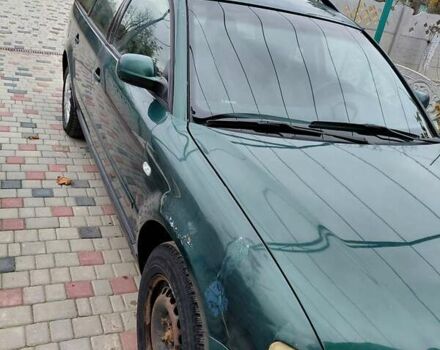 Зелений Фольксваген Пассат, об'ємом двигуна 2.5 л та пробігом 430 тис. км за 3000 $, фото 11 на Automoto.ua