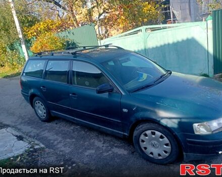 Зелений Фольксваген Пассат, об'ємом двигуна 1.9 л та пробігом 295 тис. км за 3000 $, фото 5 на Automoto.ua