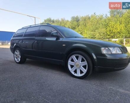 Зеленый Фольксваген Пассат, объемом двигателя 2.8 л и пробегом 305 тыс. км за 5200 $, фото 2 на Automoto.ua