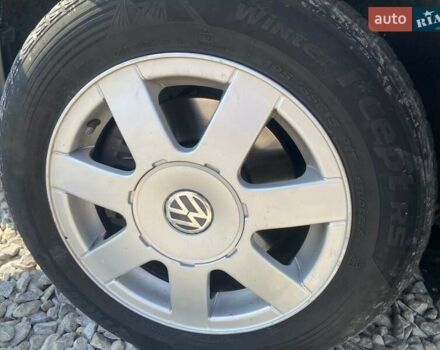 Зеленый Фольксваген Пассат, объемом двигателя 1.8 л и пробегом 230 тыс. км за 4000 $, фото 25 на Automoto.ua