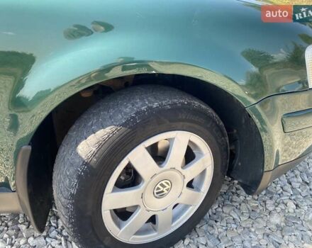 Зеленый Фольксваген Пассат, объемом двигателя 1.8 л и пробегом 230 тыс. км за 4000 $, фото 23 на Automoto.ua