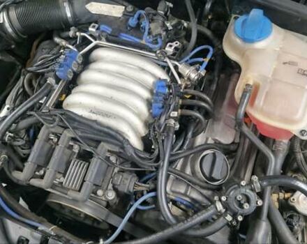 Зеленый Фольксваген Пассат, объемом двигателя 2.8 л и пробегом 305 тыс. км за 5200 $, фото 25 на Automoto.ua