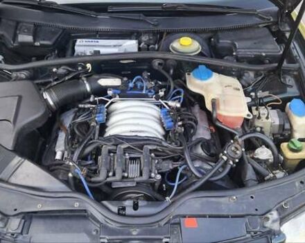 Зеленый Фольксваген Пассат, объемом двигателя 2.8 л и пробегом 305 тыс. км за 5200 $, фото 27 на Automoto.ua