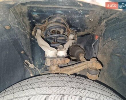 Зеленый Фольксваген Пассат, объемом двигателя 2.8 л и пробегом 305 тыс. км за 5200 $, фото 13 на Automoto.ua