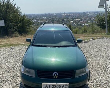 Зеленый Фольксваген Пассат, объемом двигателя 1.8 л и пробегом 230 тыс. км за 4000 $, фото 13 на Automoto.ua