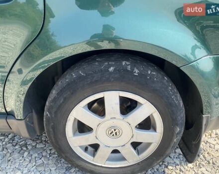 Зеленый Фольксваген Пассат, объемом двигателя 1.8 л и пробегом 230 тыс. км за 4000 $, фото 19 на Automoto.ua