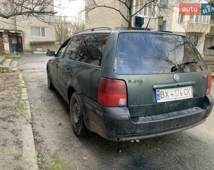Зеленый Фольксваген Пассат, объемом двигателя 1.9 л и пробегом 520 тыс. км за 2900 $, фото 3 на Automoto.ua