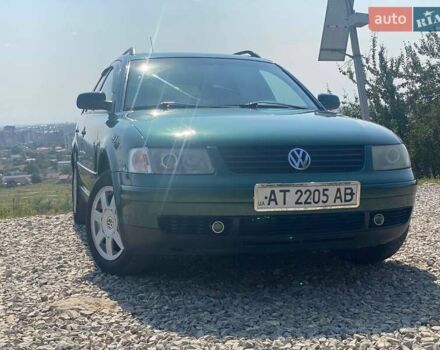 Зеленый Фольксваген Пассат, объемом двигателя 1.8 л и пробегом 230 тыс. км за 4000 $, фото 34 на Automoto.ua