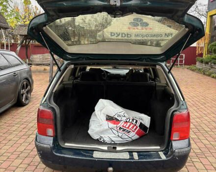 Зеленый Фольксваген Пассат, объемом двигателя 1.9 л и пробегом 390 тыс. км за 1600 $, фото 7 на Automoto.ua