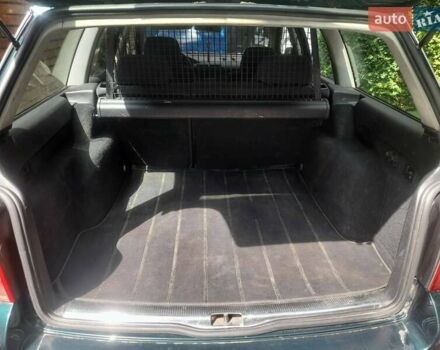 Зеленый Фольксваген Пассат, объемом двигателя 2.5 л и пробегом 400 тыс. км за 3100 $, фото 5 на Automoto.ua