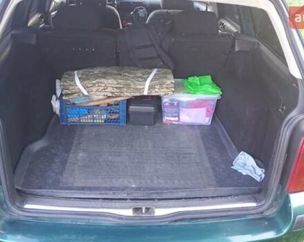 Зелений Фольксваген Пассат, об'ємом двигуна 1.9 л та пробігом 356 тис. км за 3699 $, фото 9 на Automoto.ua