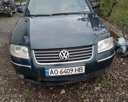 Зелений Фольксваген Пассат, об'ємом двигуна 1.9 л та пробігом 300 тис. км за 3300 $, фото 1 на Automoto.ua