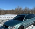 Зеленый Фольксваген Пассат, объемом двигателя 2.3 л и пробегом 312 тыс. км за 3700 $, фото 1 на Automoto.ua