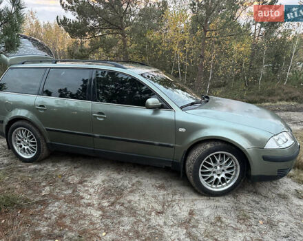 Зелений Фольксваген Пассат, об'ємом двигуна 1.9 л та пробігом 425 тис. км за 2200 $, фото 1 на Automoto.ua
