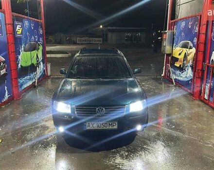 Зеленый Фольксваген Пассат, объемом двигателя 1.98 л и пробегом 294 тыс. км за 4200 $, фото 3 на Automoto.ua