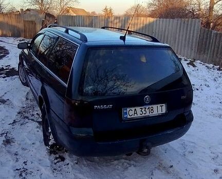 Зеленый Фольксваген Пассат, объемом двигателя 1.9 л и пробегом 510 тыс. км за 4300 $, фото 1 на Automoto.ua