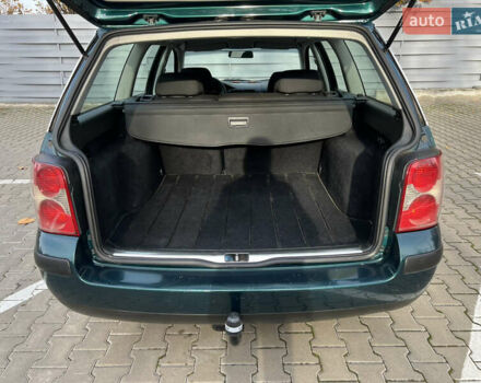 Зеленый Фольксваген Пассат, объемом двигателя 1.98 л и пробегом 326 тыс. км за 3700 $, фото 26 на Automoto.ua