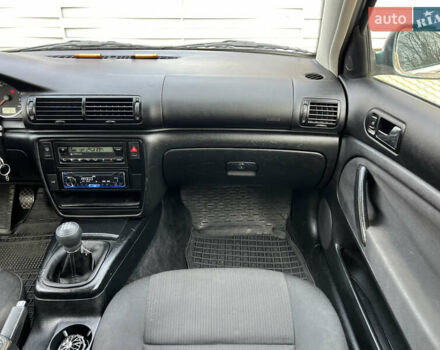 Зеленый Фольксваген Пассат, объемом двигателя 1.98 л и пробегом 326 тыс. км за 3700 $, фото 18 на Automoto.ua