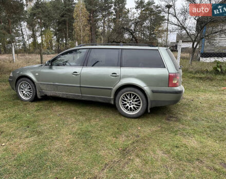 Зелений Фольксваген Пассат, об'ємом двигуна 1.9 л та пробігом 425 тис. км за 2200 $, фото 4 на Automoto.ua