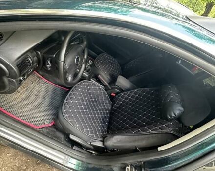 Зеленый Фольксваген Пассат, объемом двигателя 1.98 л и пробегом 294 тыс. км за 4200 $, фото 10 на Automoto.ua