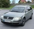 Зеленый Фольксваген Пассат, объемом двигателя 1.6 л и пробегом 290 тыс. км за 3450 $, фото 1 на Automoto.ua