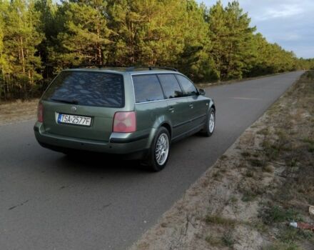 Зеленый Фольксваген Пассат, объемом двигателя 1.9 л и пробегом 350 тыс. км за 1700 $, фото 2 на Automoto.ua