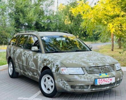 Зеленый Фольксваген Пассат, объемом двигателя 1.9 л и пробегом 237 тыс. км за 2350 $, фото 7 на Automoto.ua